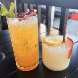 Mango mojito & creamy lemon margarita Mango mojito & creamy lemon margarita