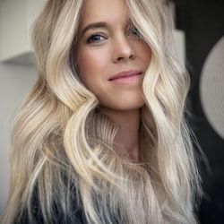 Hair By Natalia - Effortless blonde. Old money blonde hair color