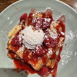 Raspberry ricotta French toast