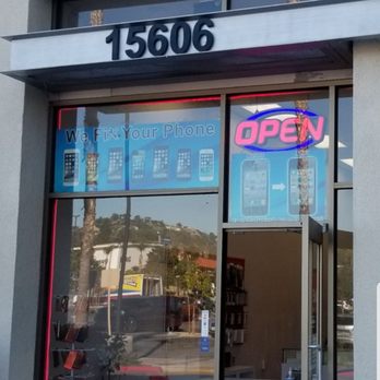 iRepair Cellular - Located at the Whittier whittwood center. - Mobile Phone Repair Near Me - Whittier, California