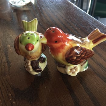 MartAnne's - Really cute salt and pepper shakers!! - Breakfast & Brunch Near Me - Flagstaff, Arizona