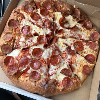 Tony's Pizza - Large pepperoni pizza - Pizza Near Me - Bakersfield, California