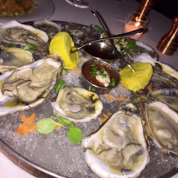 Roots Steakhouse - ohhhh these oysters - Steakhouses Near Me - Ridgewood, New Jersey