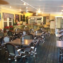 Butter Brook Golf Club - Little restaurant behind the pro shop.