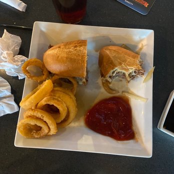 Woodson's Local Tap + Kitchen - Philly cheese steak - Comfort Food Near Me - Conroe, Texas