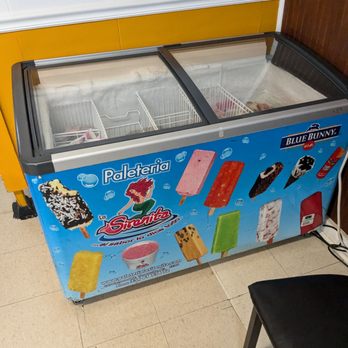 El Restaurante Ixtapa - Inside ice cream freezer - Mexican Near Me - Hillsborough, North Carolina El Restaurante Ixtapa - Inside ice cream freezer - Mexican Near Me - Hillsborough, North Carolina
