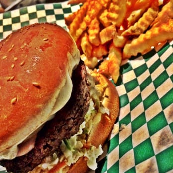 Los Verdes - One of my favorites..... The Hawaiian burger - Colombian Near Me - Miami, Florida Los Verdes - One of my favorites..... The Hawaiian burger - Colombian Near Me - Miami, Florida