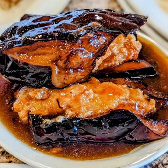 Imperial Mandarin Restaurant - a plate of chinese food - Dim Sum Near Me - San Diego, California