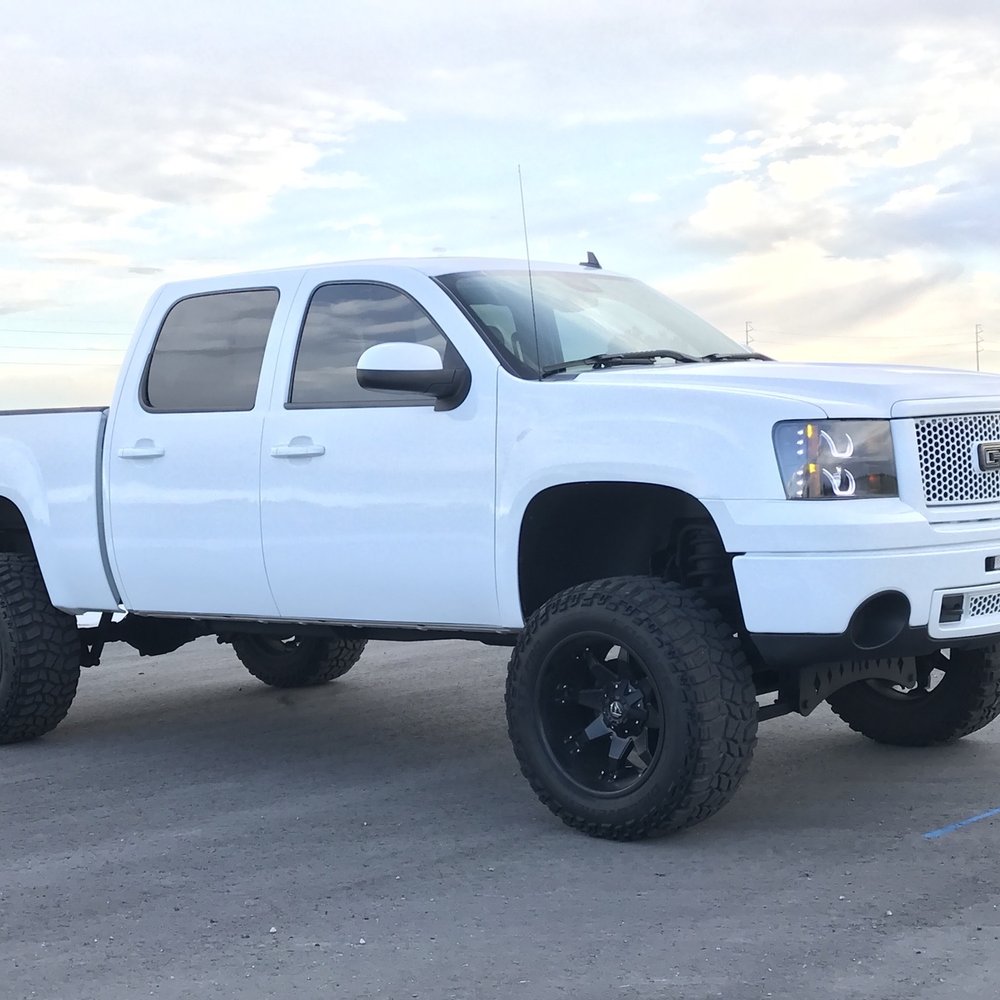 Boss Trucks - Car Dealers Near Me - Dallas, Texas