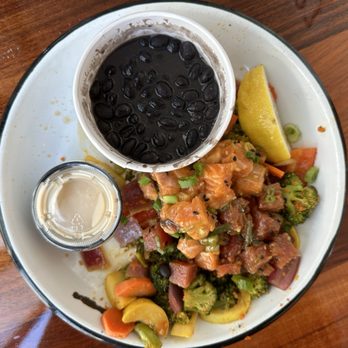 Bear Flag Fish - Small seafood plate. Chose poke and grilled veggies and black beans (I already ate some of the food) - Seafood Markets Near Me - Newport Beach, California Bear Flag Fish - Small seafood plate. Chose poke and grilled veggies and black beans (I already ate some of the food) - Seafood Markets Near Me - Newport Beach, California