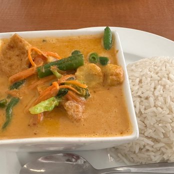 Golden Thai Kitchen - Thai Near Me - Phoenix, Arizona Golden Thai Kitchen - Thai Near Me - Phoenix, Arizona