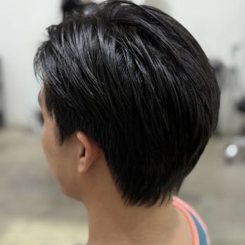 Eddie's Edition - Pasadena - Men's haircut by Tina - Barbers Near Me - Pasadena, California