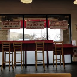 Didn't call out my allergy, hoping I don't get sick. Staff wasn't friendly. I wasn't impressed. I won't come come back to this location. Didn't call out my allergy, hoping I don't get sick. Staff wasn't friendly. I wasn't impressed. I won't come come back to this location.