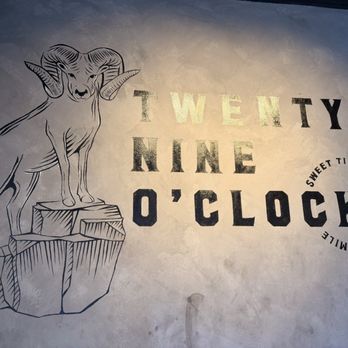 29 O'Clock - Inside - Coffee & Tea Near Me - Twentynine Palms, California