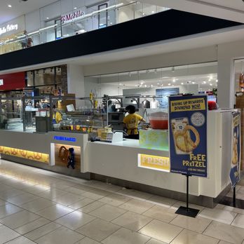 Wetzel's Pretzels - Pretzels Near Me - Arcadia, California Wetzel's Pretzels - Pretzels Near Me - Arcadia, California