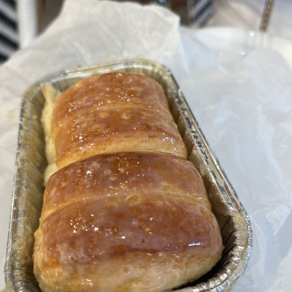 Paris Baguette - Coffee & Tea Near Me - Brooklyn, New York Paris Baguette - Coffee & Tea Near Me - Brooklyn, New York