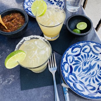 Barrio Queen - Amazing Margaritas with vodka, great chips and salsa! - Mexican Near Me - Phoenix, Arizona