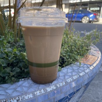 Highwire Coffee Roasters - Chai latte - Coffee Roasteries Near Me - Oakland, California Highwire Coffee Roasters - Chai latte - Coffee Roasteries Near Me - Oakland, California