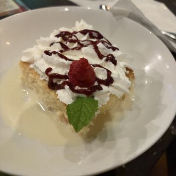 Sidebar Columbus - tres leches - Lounges Near Me - Columbus, Ohio