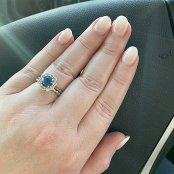 Diva Nail & Spa - Nail Salons Near Me - Beaverton, Oregon