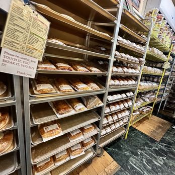 Erick Schat's Bakkery - Bakeries Near Me - Bishop, California Erick Schat's Bakkery - Bakeries Near Me - Bishop, California