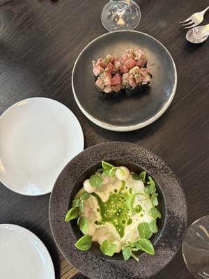 RO Restaurant & Lounge by null