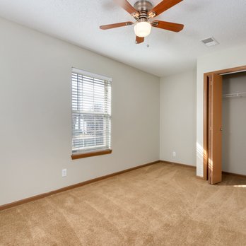 Windsor Townhomes - Apartments Near Me - Olathe, Kansas Windsor Townhomes - Apartments Near Me - Olathe, Kansas