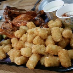 Low and Slow American BBQ - Tots, wings and blue cheese sauce (part of the banquet)