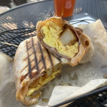Mon Vert Cafe - Homies in a Blanket - Cafes Near Me - Woodstock, Vermont