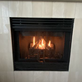 Jasper Inn & Suites - Fireplace in the King Suite - small gas fireplace, on/off switch, nice ambience - Hotels Near Me - Jasper, Alberta Jasper Inn & Suites - Fireplace in the King Suite - small gas fireplace, on/off switch, nice ambience - Hotels Near Me - Jasper, Alberta