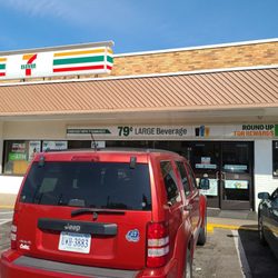 7-Eleven 4720 Hampton Blvd
