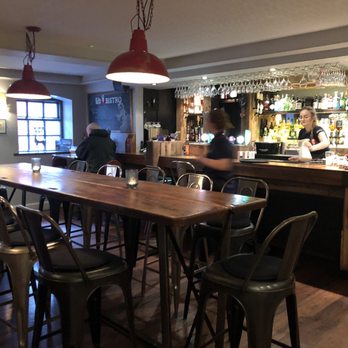 The Kings Head - Dining hall with bar - Pubs Near Me - Galway, G The Kings Head - Dining hall with bar - Pubs Near Me - Galway, G