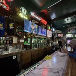 Pleasanton Sunshine Saloon - Inside