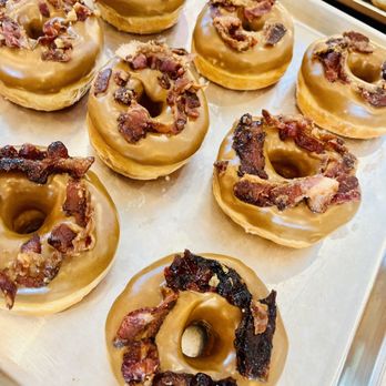 Everglazed Donuts - Donuts Near Me - Tampa, Florida Everglazed Donuts - Donuts Near Me - Tampa, Florida