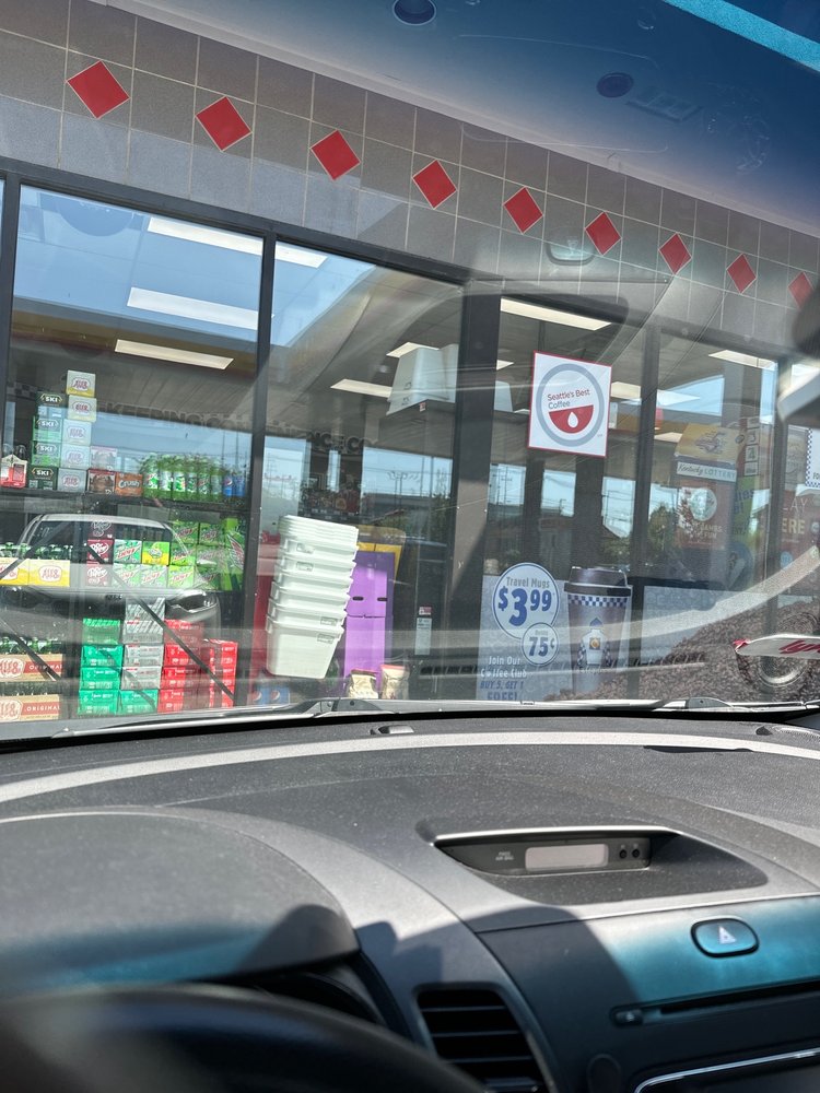 ESTEPP’S FRIENDLY SHELL - Updated June 2026 - 1907 Plaudit Pl ...