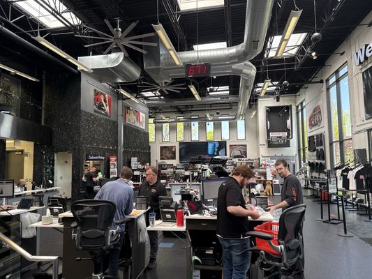 Weathertech Store Hours WEATHERTECH - Updated July 2026 - 298 Photos & 501 Reviews - 841 ...