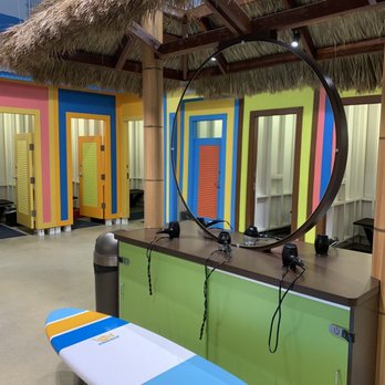 Goldfish Swim School - Swimming Lessons/Schools Near Me - Rockland, Massachusetts
