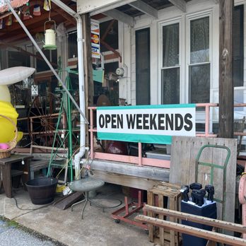 Dutzow General Store - Antiques Near Me - Dutzow, Missouri