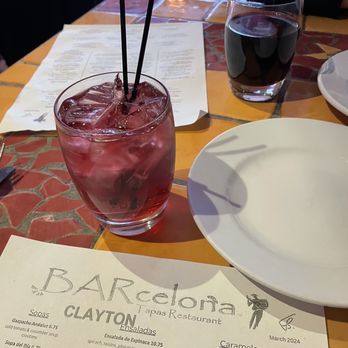 Barcelona - Sangria and red wine - Spanish Near Me - Clayton, Missouri Barcelona - Sangria and red wine - Spanish Near Me - Clayton, Missouri