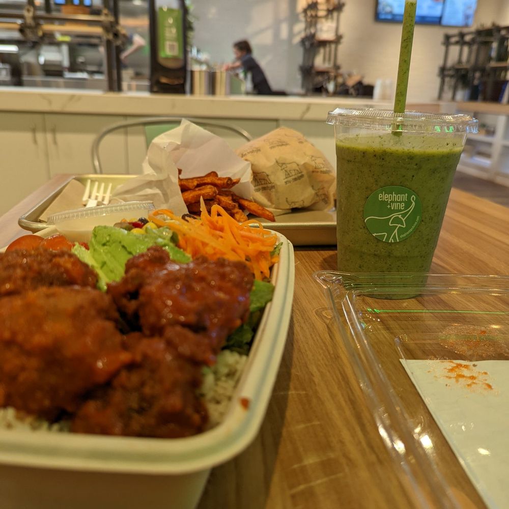 Elephant And Vine - Buffalo Bowl, Green Tropic Smoothie,Buffalo Chik'n w/ sweet potato fries - Vegan Near Me - Evanston, Illinois Elephant And Vine - Buffalo Bowl, Green Tropic Smoothie,Buffalo Chik'n w/ sweet potato fries - Vegan Near Me - Evanston, Illinois