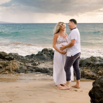 Megan Moura Photography - Session Photography Near Me - Honolulu, Hawaii Megan Moura Photography - Session Photography Near Me - Honolulu, Hawaii