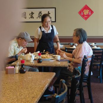 Imperial Mandarin Restaurant - Inside - Dim Sum Near Me - San Diego, California Imperial Mandarin Restaurant - Inside - Dim Sum Near Me - San Diego, California