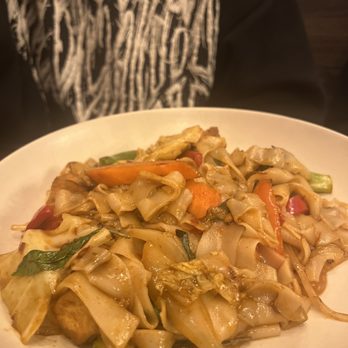Ben Thai Cafe - Pad Kee Mao - Thai Near Me - San Francisco, California Ben Thai Cafe - Pad Kee Mao - Thai Near Me - San Francisco, California