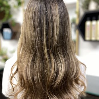 The Bella Moon Salon - Hair Stylists Near Me - Huntington Beach, California The Bella Moon Salon - Hair Stylists Near Me - Huntington Beach, California