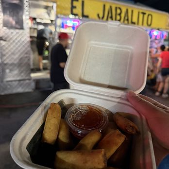 El Jabalito - Pork lumpia - Food Trucks Near Me El Jabalito - Pork lumpia - Food Trucks Near Me