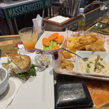 Foxboro Sports Tavern - Chips and tuna best, crudite & dip worst - New American Near Me - Naples, Florida Foxboro Sports Tavern - Chips and tuna best, crudite & dip worst - New American Near Me - Naples, Florida