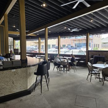 Ember & Vine - Outdoor patio with full bar - Lounges Near Me - Spring, Texas