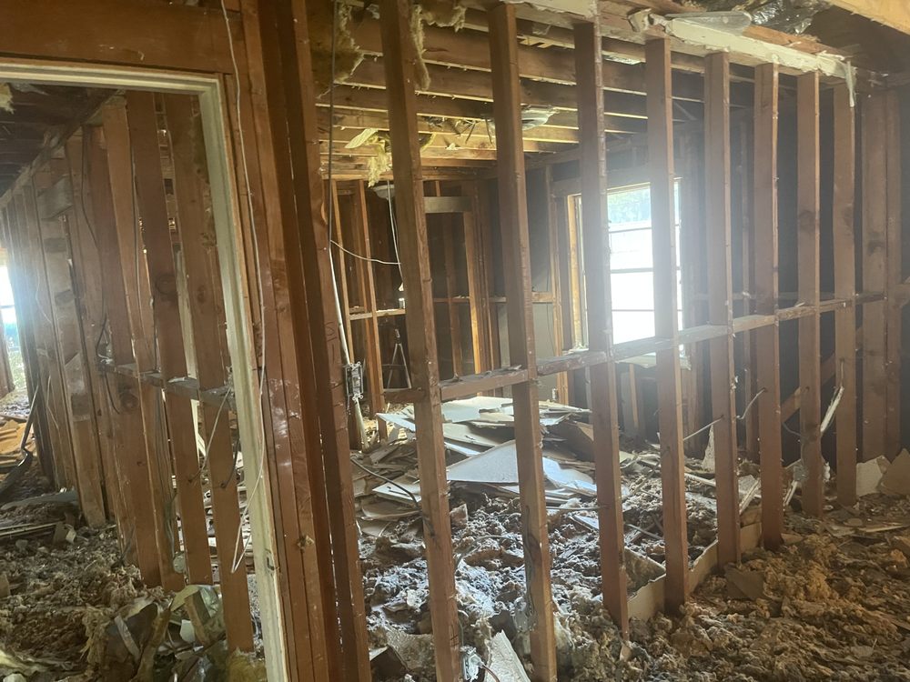 Slide of Dallas Pro Contractors