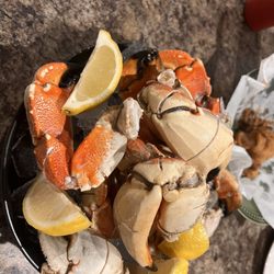 The House of Fish - Stone crab claws on ice