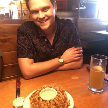 Texas Roadhouse - Beau with 2700 cal bloomin onion - Steakhouses Near Me - Dundalk, Maryland Texas Roadhouse - Beau with 2700 cal bloomin onion - Steakhouses Near Me - Dundalk, Maryland